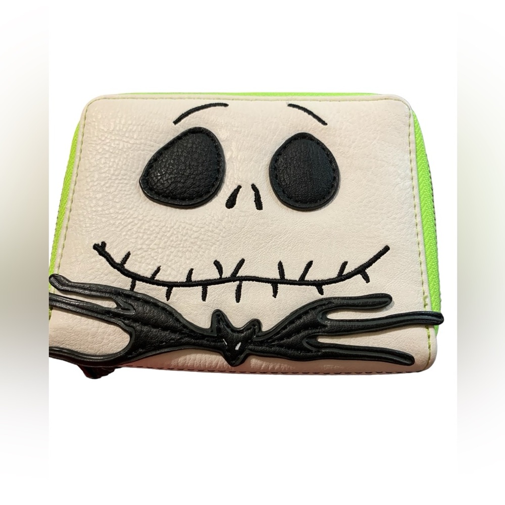 Nightmare Before Christmas Disney Loungefly wallet. NWOT‎